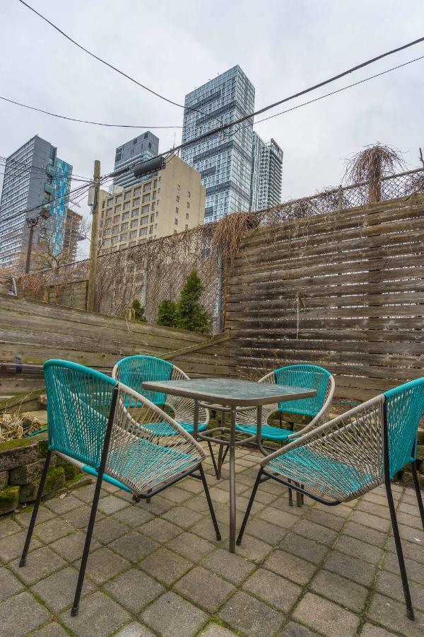 Park Inn Toronto Dış mekan fotoğraf