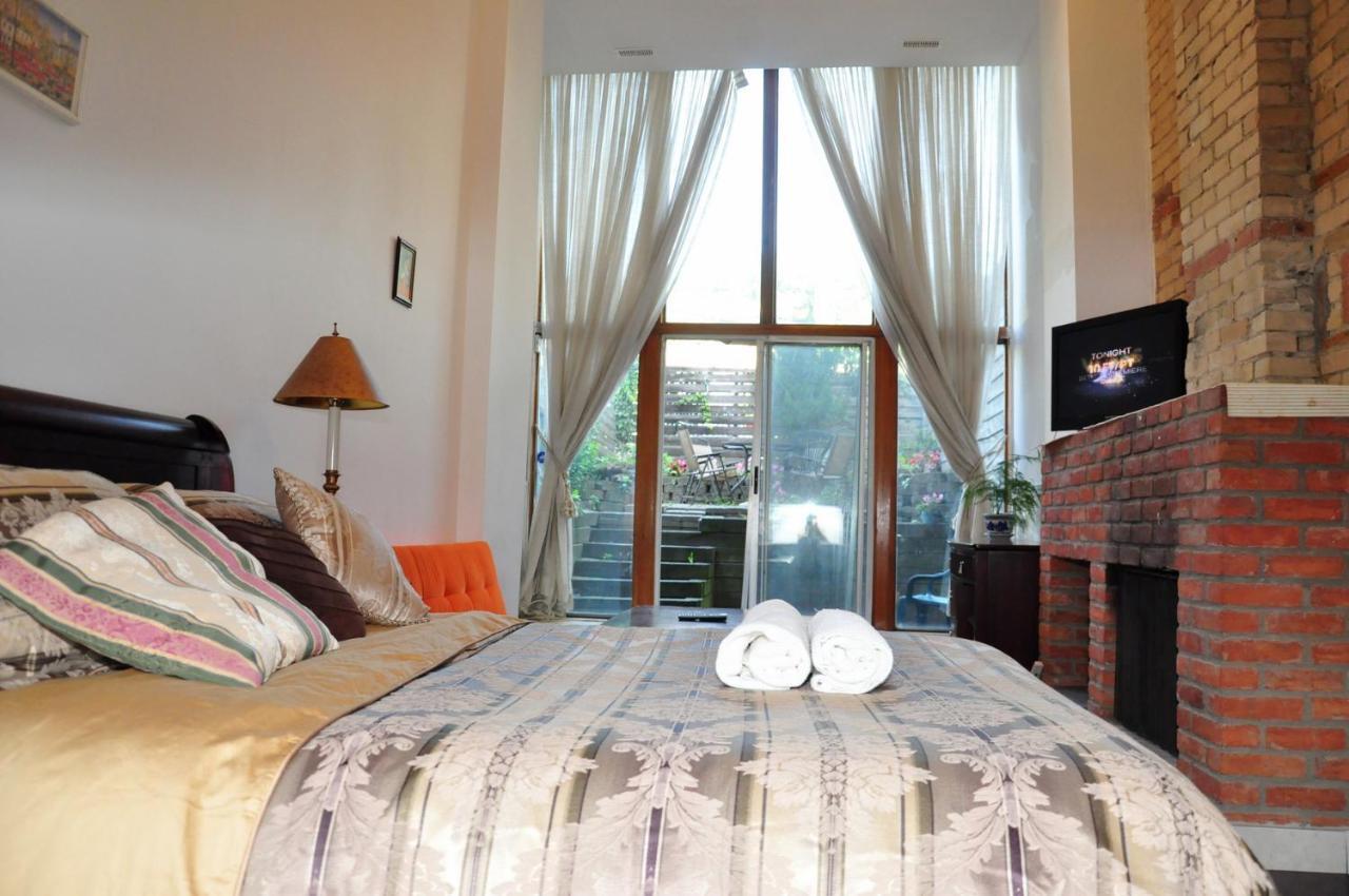 Park Inn Toronto Dış mekan fotoğraf